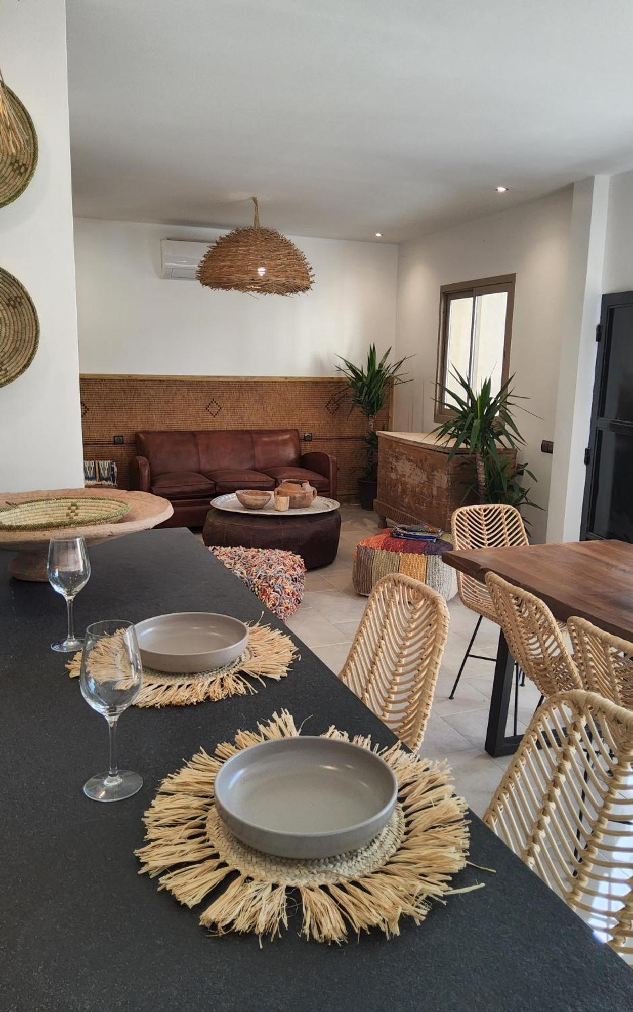 Villa Aromi El Karia Luaran gambar